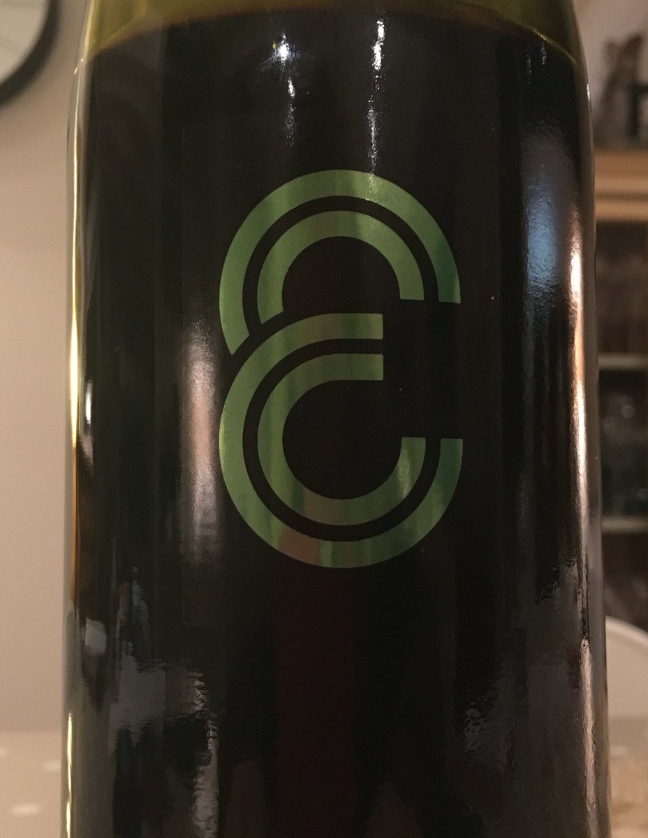 janeskiltonmw's tweet photo. New (to me) #nzwine label ; Element Wines G Gravels syrah - juicy, peppery and only 12.5% alcohol. Delicious stuff https://t.co/hltZOsh6Ot