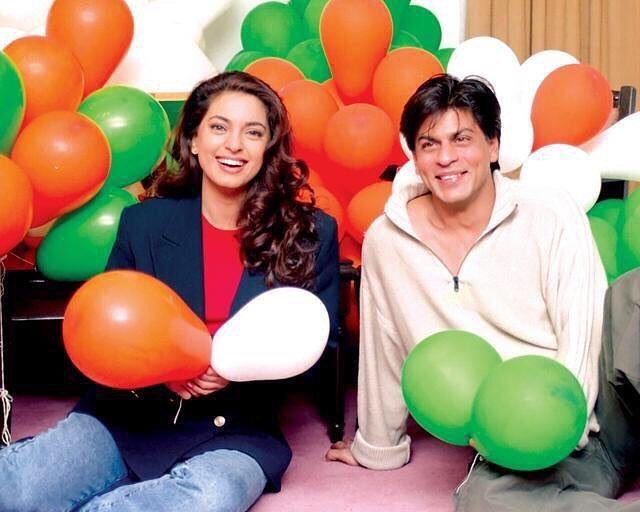 SRKAustria's tweet photo. Flashback ~ Shah Rukh Khan @iamsrk and Juhi Chawla ~  Independence Day Special ~ #HappyInd… https://t.co/Tr2QM5wt5M https://t.co/kh0q0yFeCQ