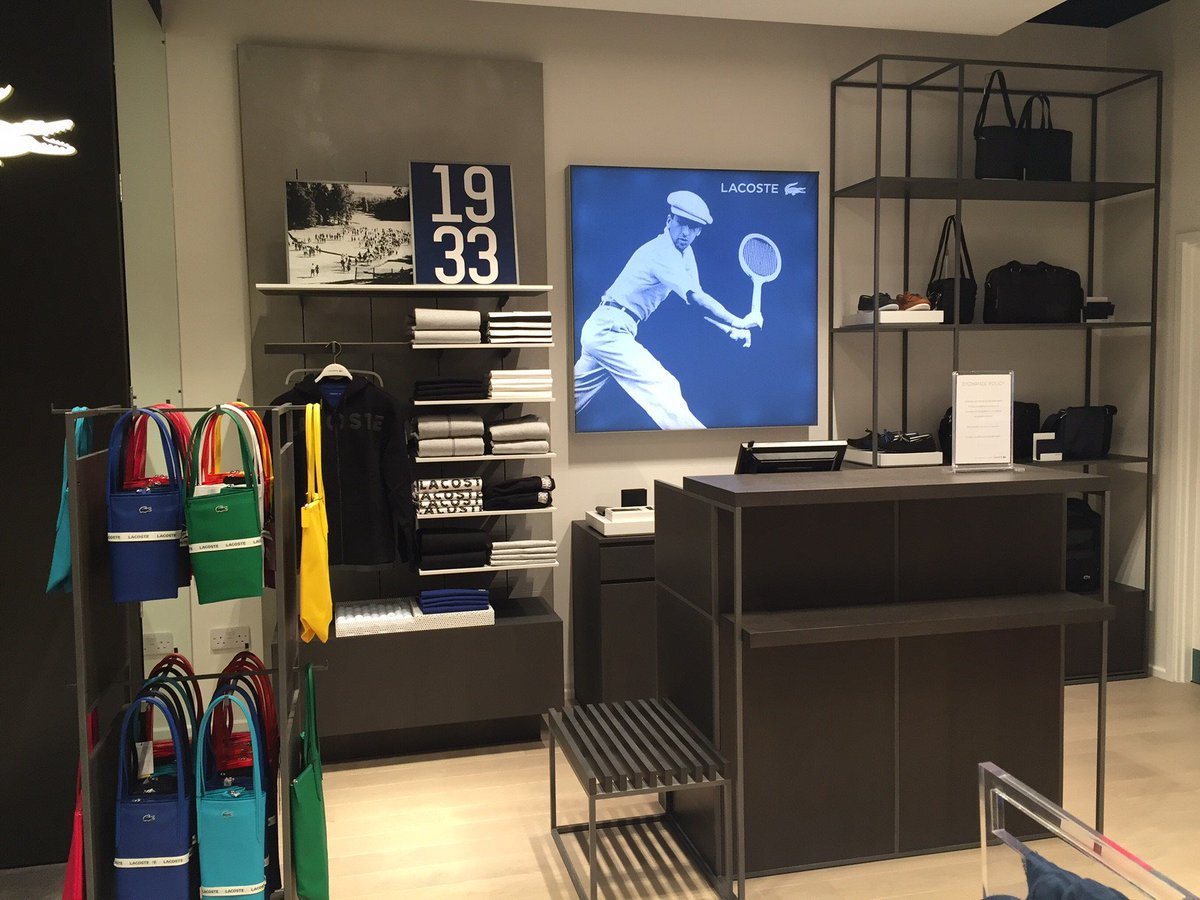PAShopfitting's tweet image. A look back at the shop fit-out that P&amp;amp;A completed for Lacoste at @HeathrowAirport Airport - T4. Great results!