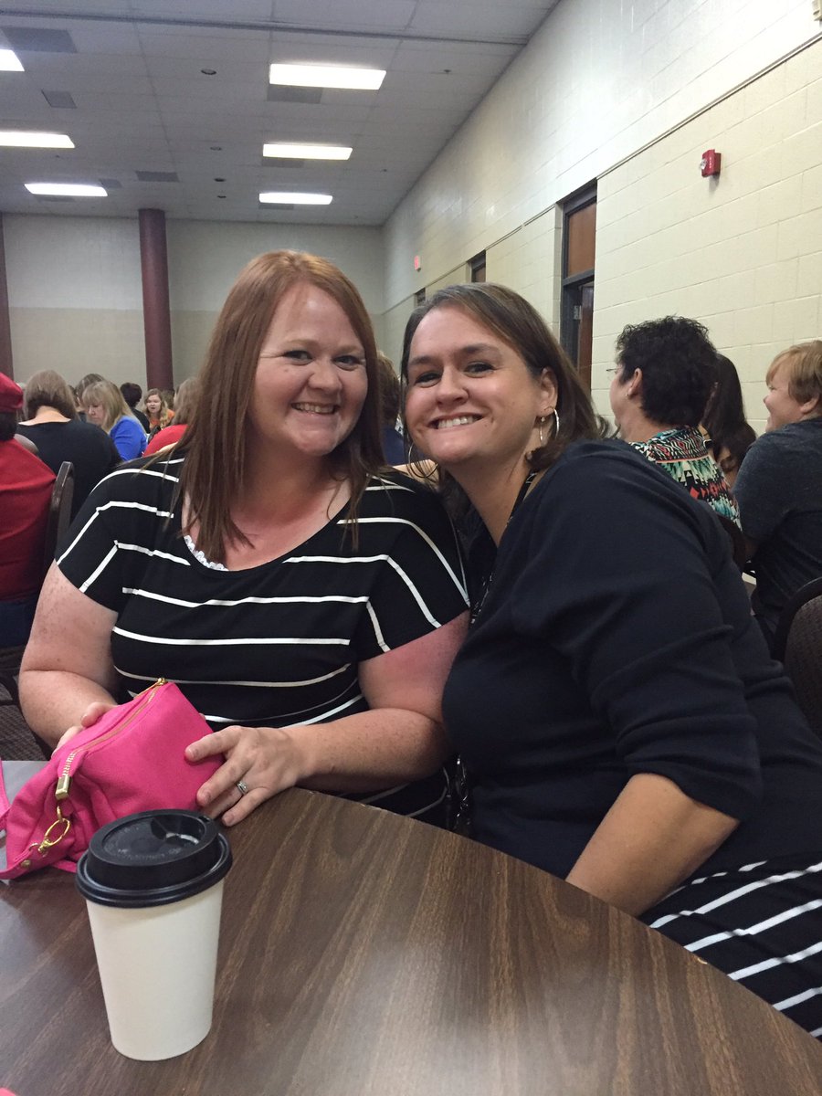 prekdede's tweet photo. #dpskickoff https://t.co/2zDL89fMqG