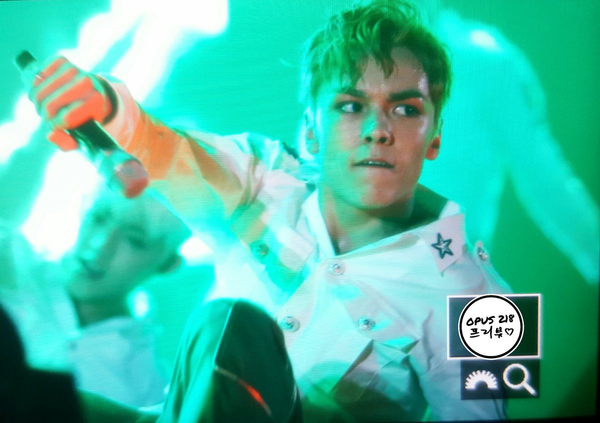 160815 #버논 #세븐틴 불처럼 내맘 stop go stop go하게 하는 남자