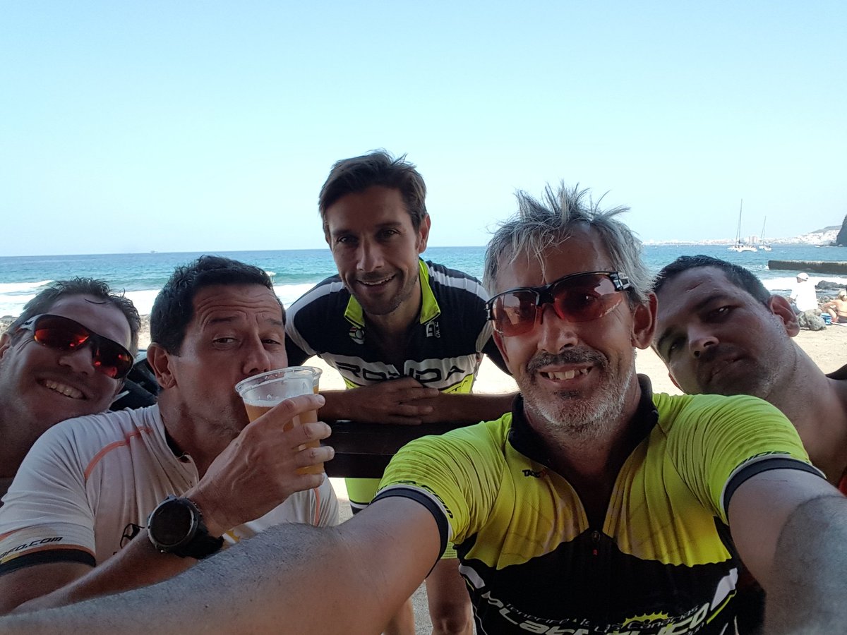 PlatochicoMtb's tweet photo. #platochico ruta por El Palmar, rodando con  nuestro nuevo componente Fran. Diversión y cañitas. https://t.co/h7ocpQiKiB