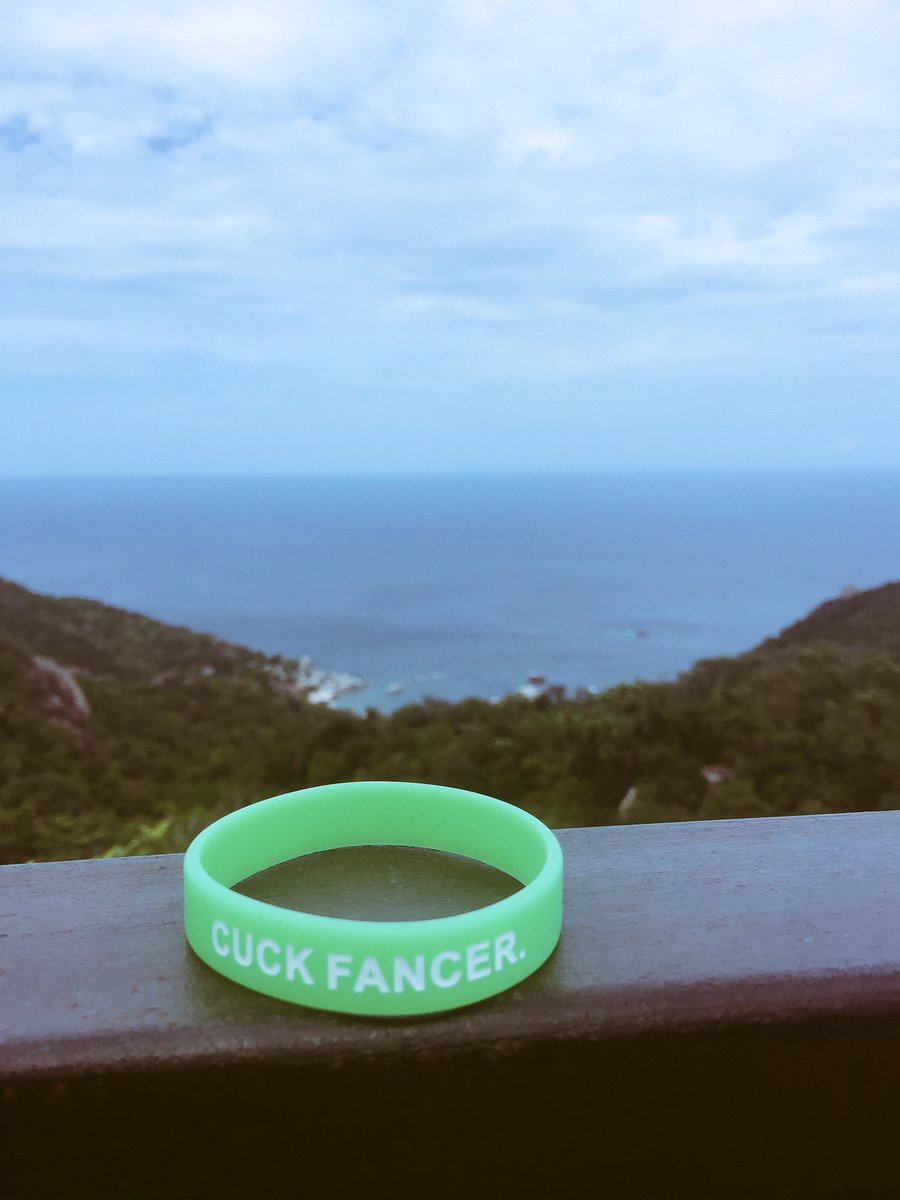cuck_fancer's tweet image. Ko Tao, Thailand takes our breath away. #cuckfancer