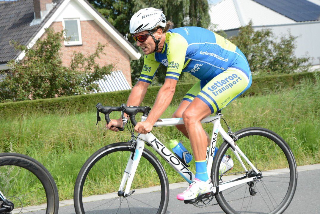 chriscappel's tweet photo. @fietsmaatjes mooie foto's  gisteren #NKWFN met 4 Ronde in de kopgroep gereden @BeachBoysNwijk #TeamZAES #FotoKoos https://t.co/TRsHqjIacv