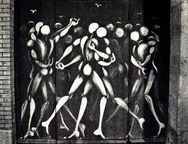 moutonfred's tweet photo. #Streetart 1980/ Les murs de #Paris se couvrent des pochoirs et des œuvres de #Blek,#Mesnager,#MissTik,#JefAérosol https://t.co/9JUuG3dR19