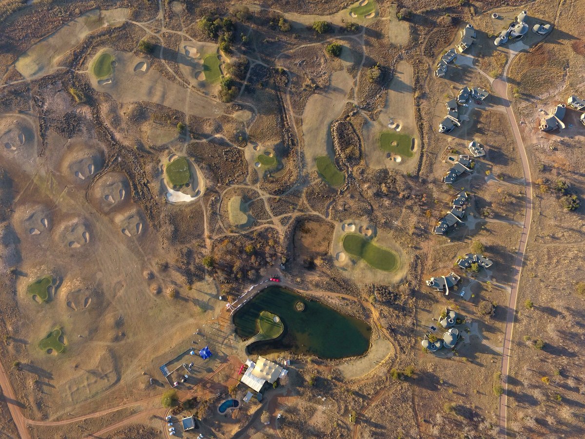 Zoon Cronje tweet media