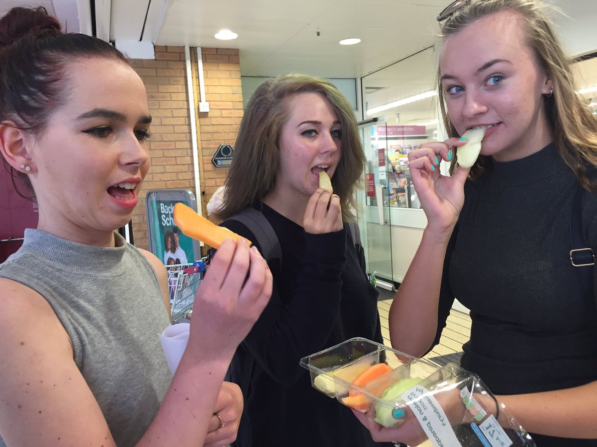 9_perham's tweet photo. #ncs #ncsbracknell9 trying new food😂💙💙 https://t.co/4d3ImNoEX3