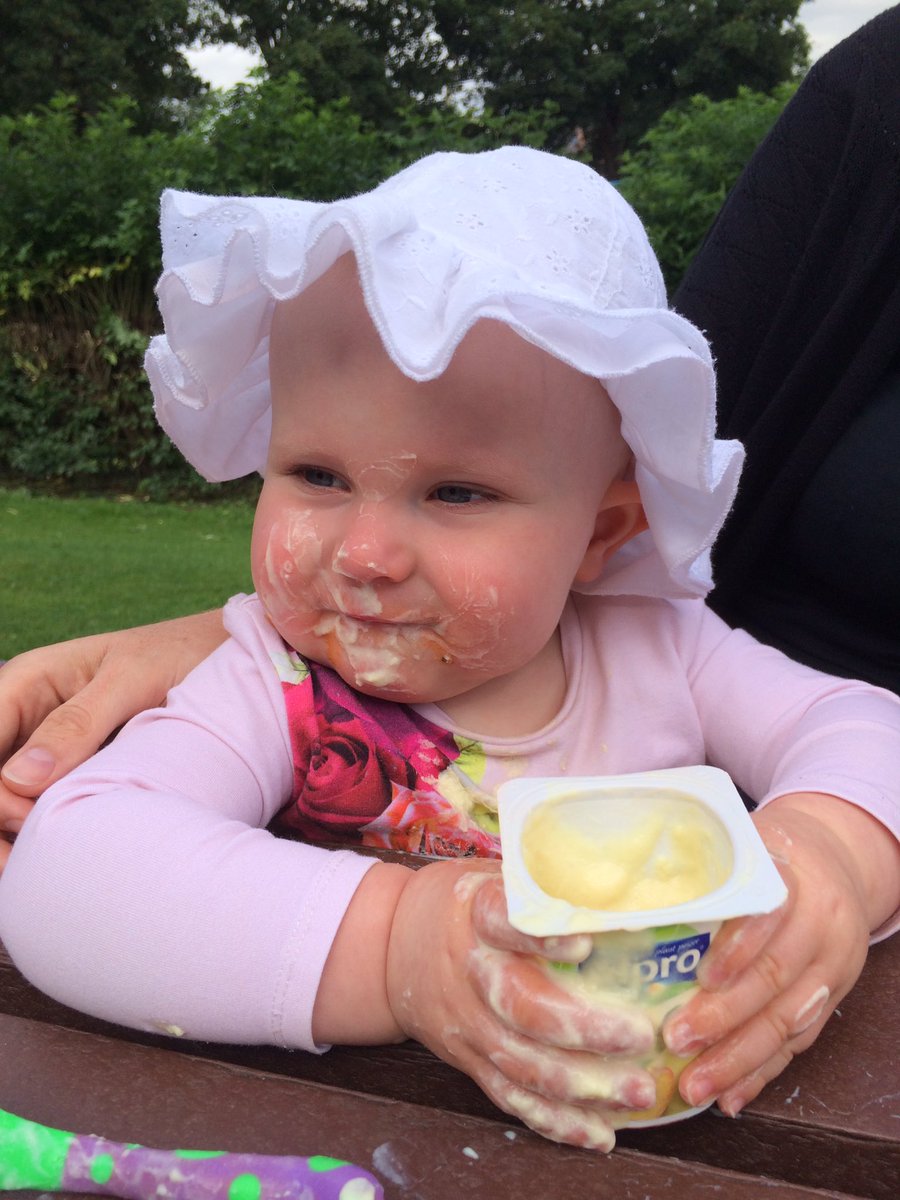 BellaFDavies's tweet photo. The art of eating yogurt... https://t.co/X966HPvpDG