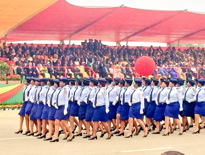 Voir l'image sur Twitter