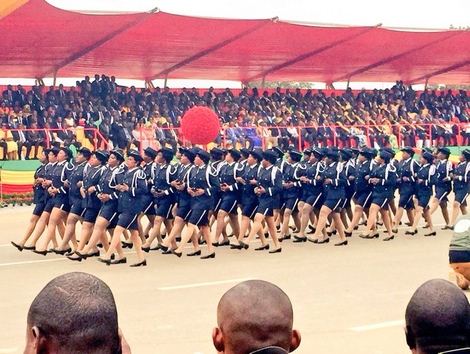 Voir l'image sur Twitter