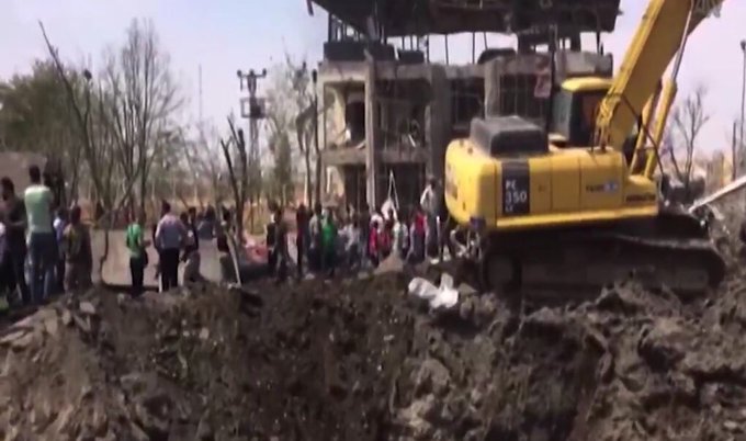 View image on Twitter