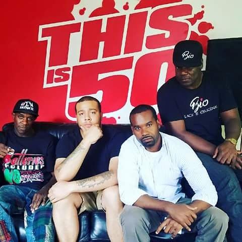 StefanieMarie87's tweet photo. Dreams do come true.. @HelloImBlaze @HPluviose #realisrare #NYC #blessed #grinding 🔥🎤🎥🎬 https://t.co/RjMWLdAnNY