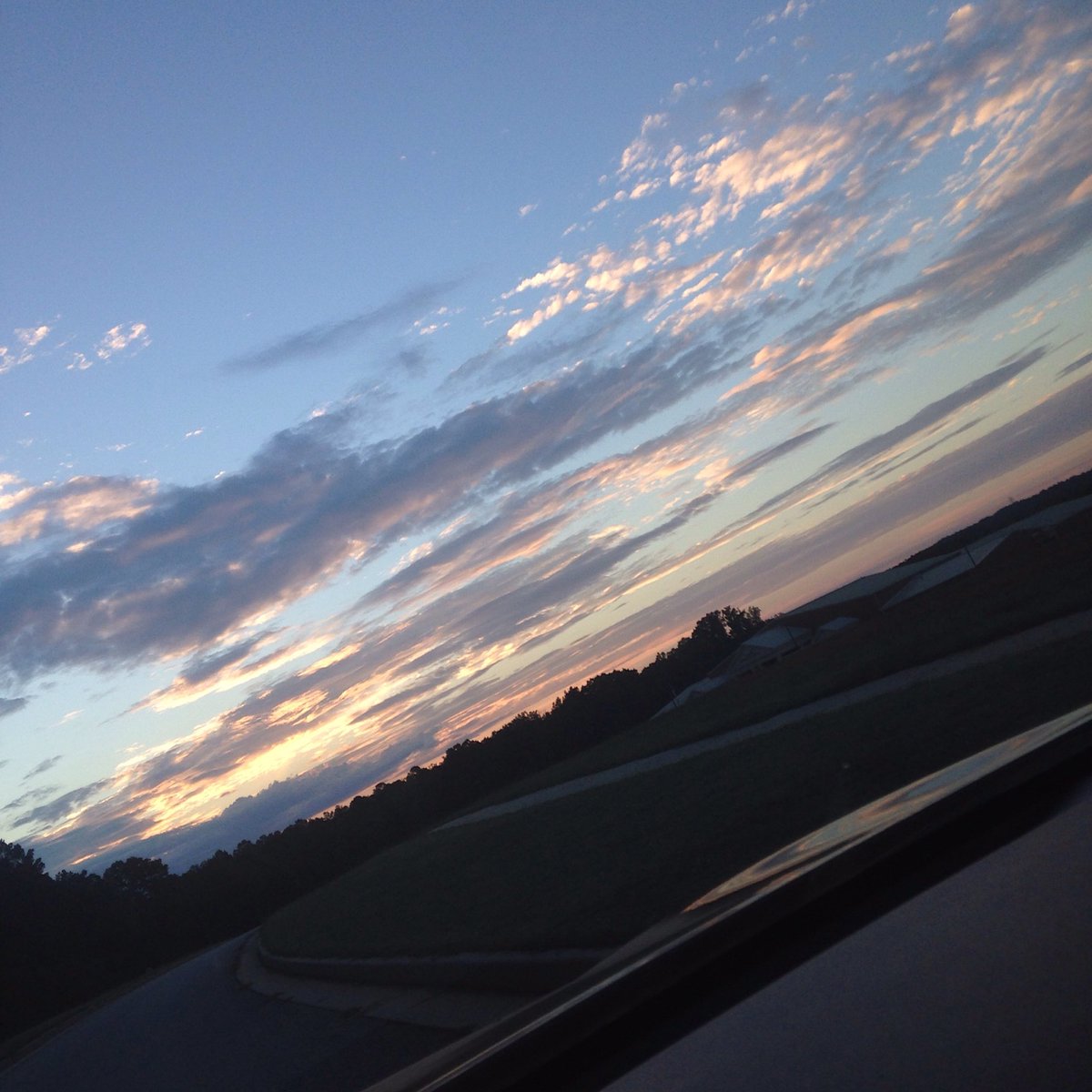 MsKatiFerrell's tweet photo. Happy beautiful Monday morning! What an incredible way to start the week! @BrooksBroncos https://t.co/8IqwUxPEkp