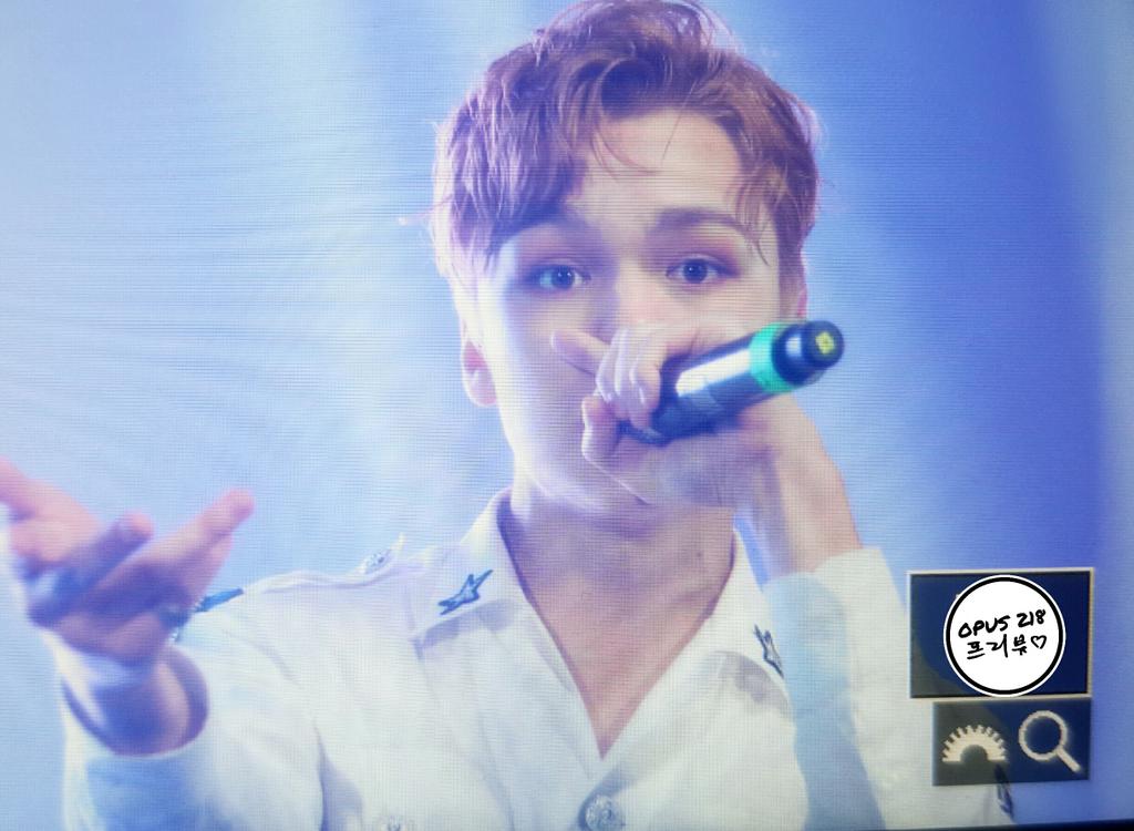 opus_218's tweet photo. 160815 #버논 #세븐틴 너는 나의 모든 의문점에 대한 정답인거 같애😁 https://t.co/kPiDFCOhKo