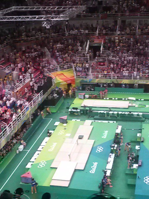 EsporteGovRJ's tweet photo. E já já tem nossa #TalentosRJ, Flávinha, na final por aparelhos: trave de equilíbrio #TimeRJ https://t.co/AFQOs2Mlo3