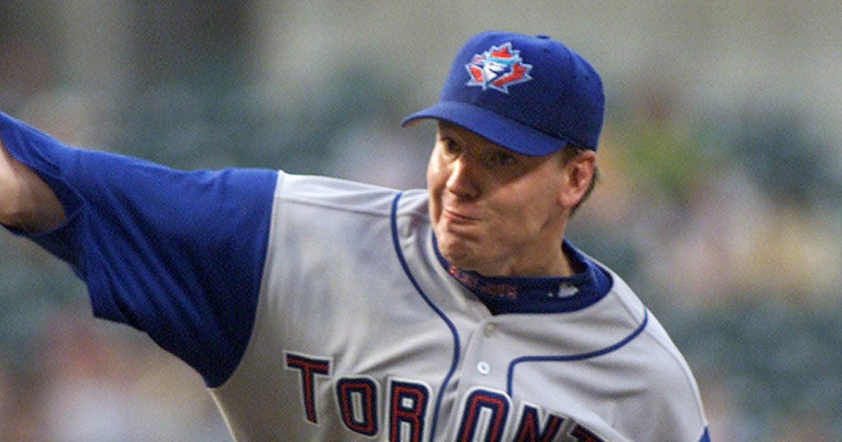 Roy Halladay says he would wear a Blue Jays cap if he enters HOF. thesco.re/2by5guc