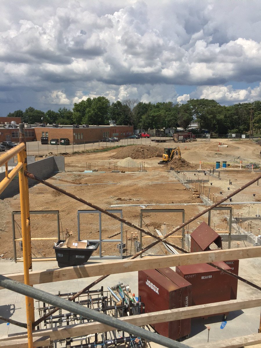 OHFacilities's tweet photo. Construction progress photos of the new Central ES @FCSDNews @fcsdsuper @shp_leading @SkanskaUSA https://t.co/0dsmrlTswf
