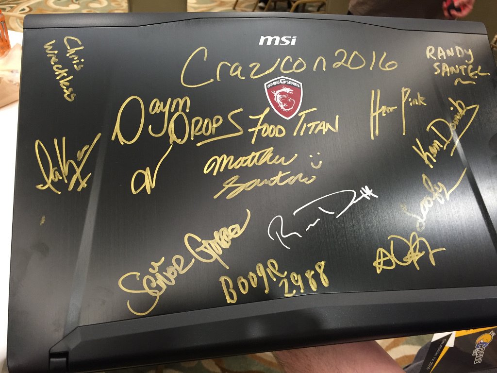 CraveConTX's tweet photo. Check out the Autographed laptop from a 100% dedicated #CraveConTX VIP! https://t.co/jjAzj0cdBz