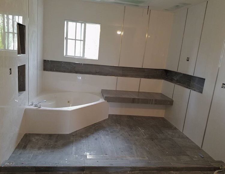 Xtrmconstructio's tweet photo. #generalcontractor #newconstruction #bathroom
#remodel https://t.co/qm3VaE56Z6