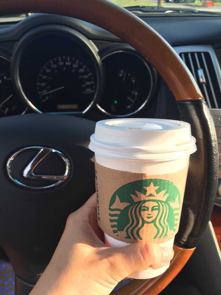 ntran07's tweet photo. Got my Starbucks, everything is good! #CoffeeMorning 😎 https://t.co/DDbknjOcT0