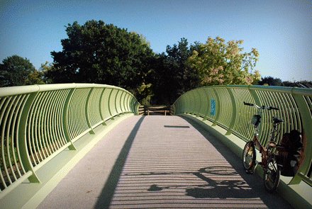 TSUOxford's tweet photo. Evaluating the travel, #physicalactivity + #carbon impacts of walking+cycling infrastructure https://t.co/z4cTUZaX7m https://t.co/9KmIoFlGun