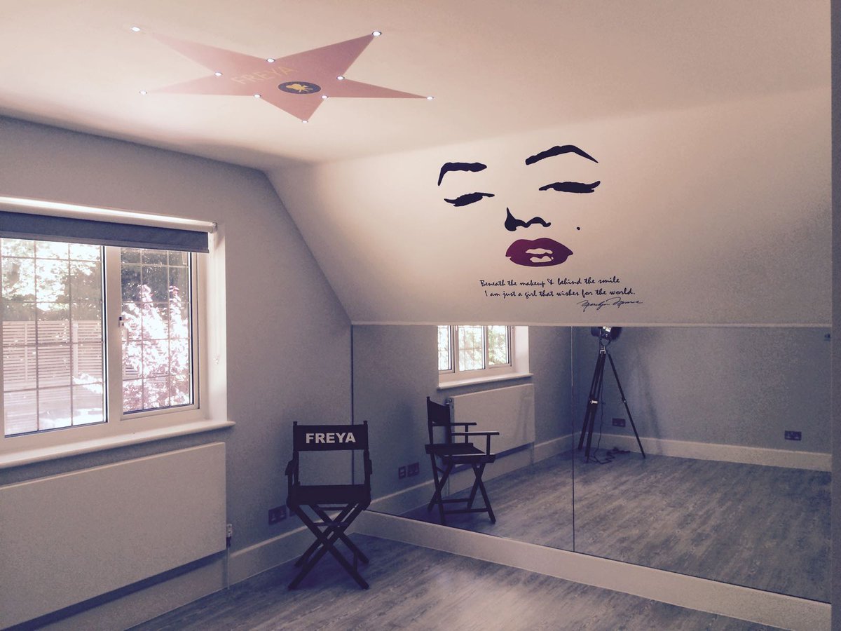 Cuddington Building (@_cuddingtons) on Twitter photo An exclusive peek at a Hollywood Themed Bedroom we are currently carrying out #GLAM #Hollywood #bespoke An exclusive peek at a Hollywood Themed Bedroom we are currently carrying out #GLAM #Hollywood #bespoke