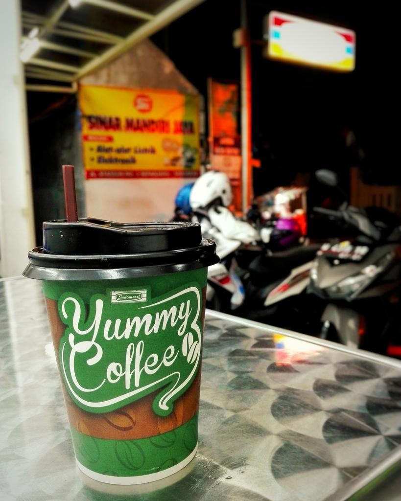 hatimuuuuuu's tweet photo. #yummycoffee #indomaret #indomaretpoint https://t.co/q0NLhGOT6P