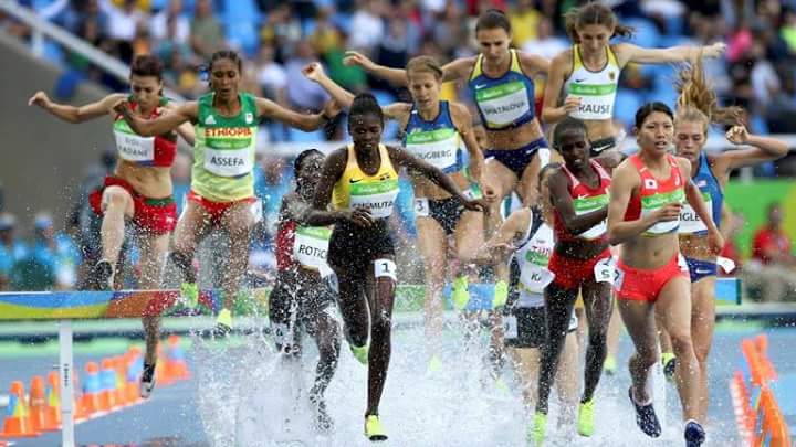 ForeveroneKenya's tweet photo. #Athletics #Rio2016 Silver for #KEN in Women 3000M SC
G-Ruth Jebet-Bahrain
S-Hyvin Jepkemoi-Kenya
B-Emma USA https://t.co/v5xfjFmOKN