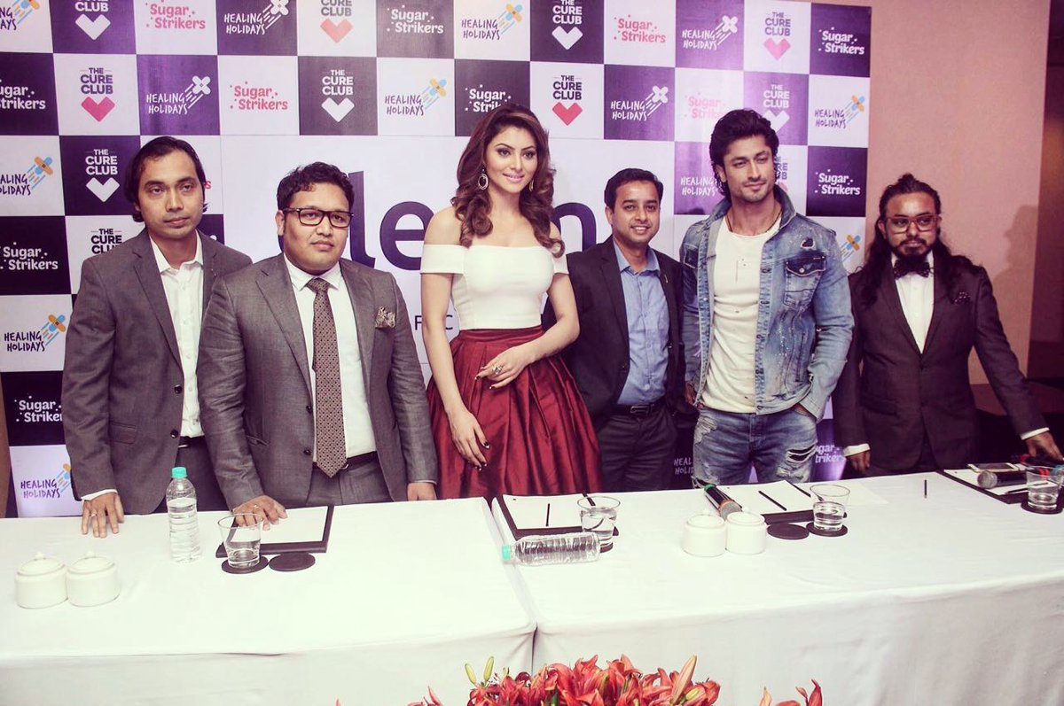 VidyutJammwal's tweet image. Launched &quot;sugar and srikers&quot;the cure club by Gleam health in bangalore #whatanidea for being healthy