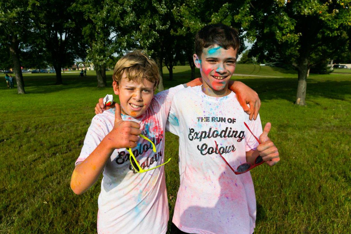 explodingcolour's tweet photo. Register now and receive your trendy t-shirt and sunglasses on the day of the run! https://t.co/RuTHkUQ2b7