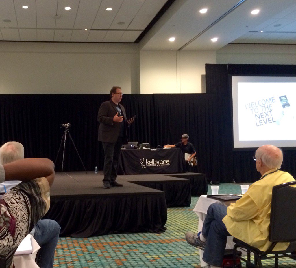 allredwine's tweet photo. The maestro is on the stage.  Time to get my "learn" on!  #KelbyOne #scottkelby #Canon #photography https://t.co/zWxCgGJys0
