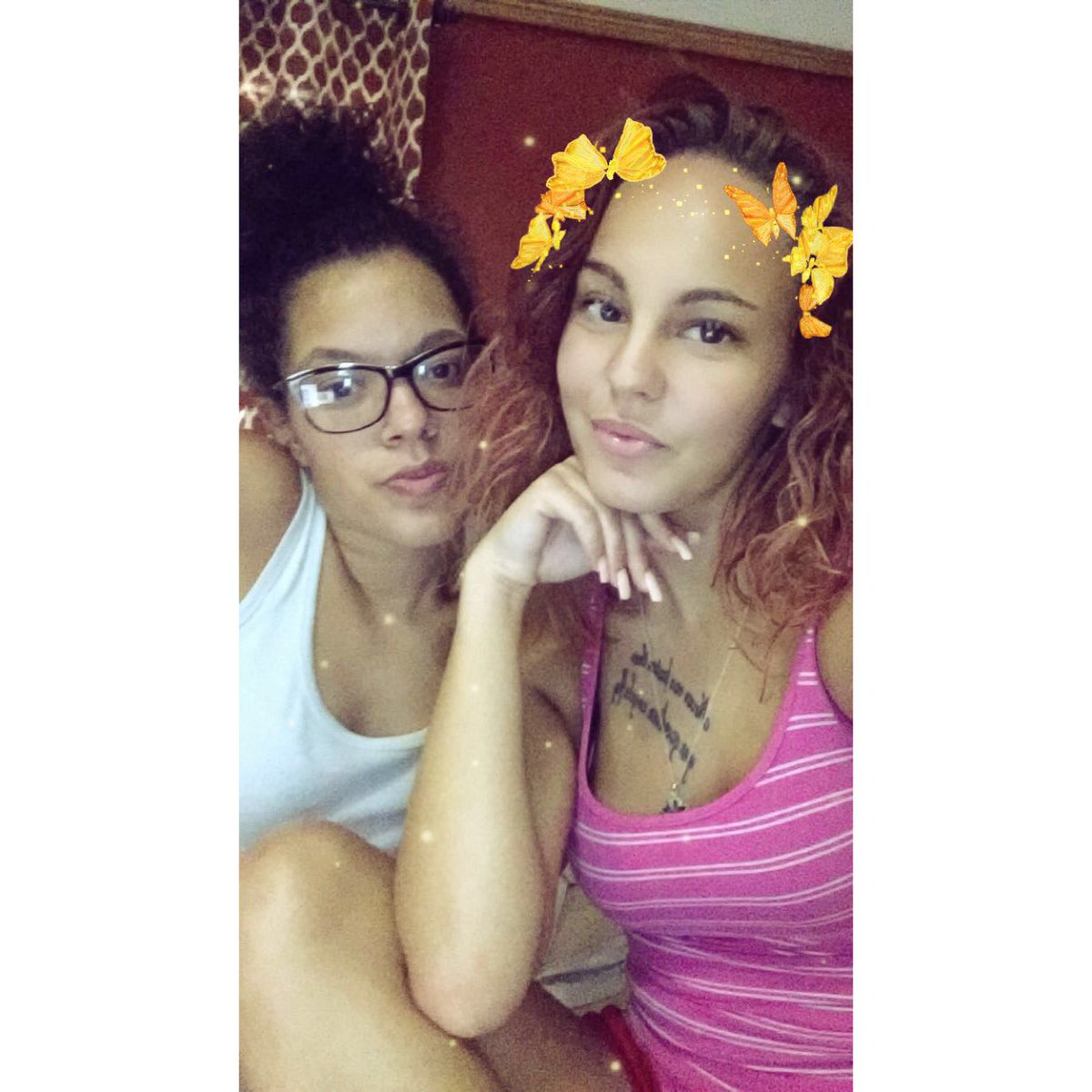 ccolonx3's tweet photo. I missed my baby so much. 😩 We still don't know how to act when we're together.🙃 I love you Kukii. ✨😍💛 #SnapOverload https://t.co/0z1ClfuGLx