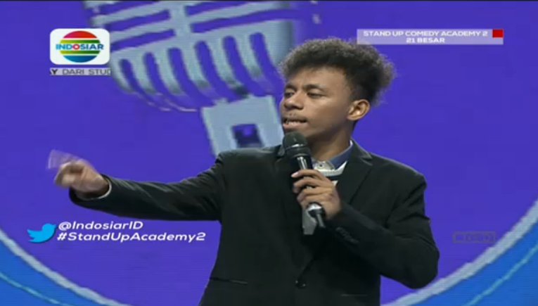 Ketemu <a href="/RaimLaOde/">Raim Laode</a> ngomong pakai bahasa Indonesia aja, nanti dibalas pake bahasa Wakatobi bingung #StandUpAcademy2