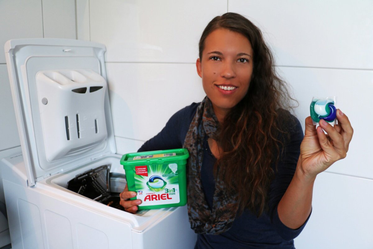 Test_und_Bastel's tweet photo. Am #Wochenende war #Waschtag mit #Ariel3in1Pods.
Danke an #formeonline für das #Testpaket.
Bericht folgt... https://t.co/sPmW1XLNjL