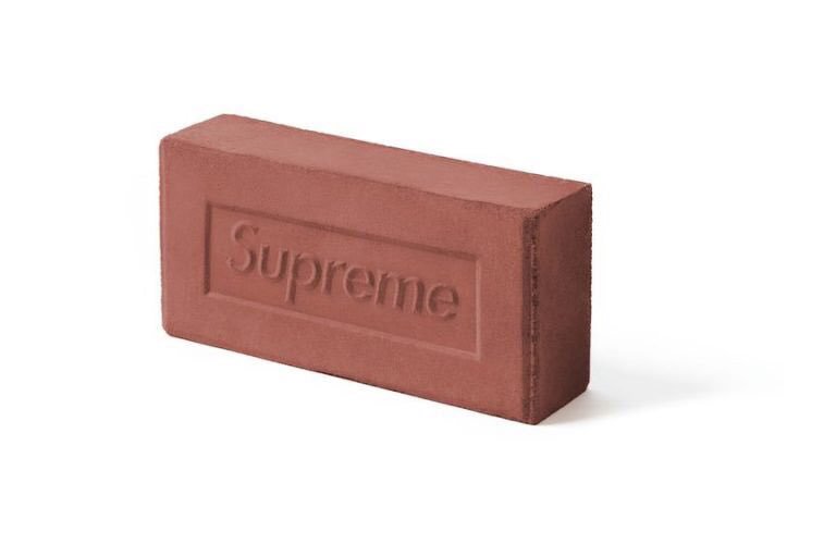 vensetter's tweet photo. i know damn well this brick bouta cost like $40 and i know damn well ill still buy it https://t.co/3os0Bon7az