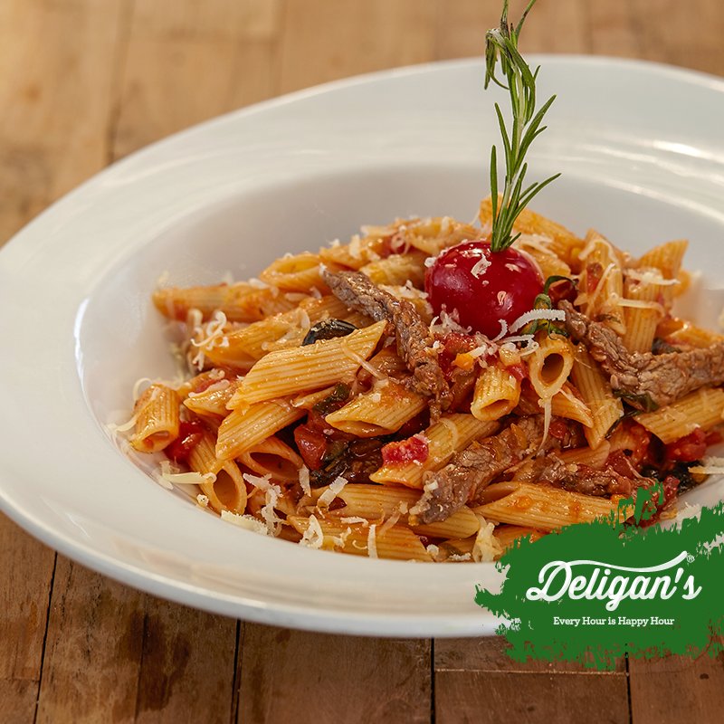 deliganspub's tweet photo. Dana Biftekli Penne Arabiata ile lezzete doyacaksınız! #DeligansPub https://t.co/zDLW0rB9m7