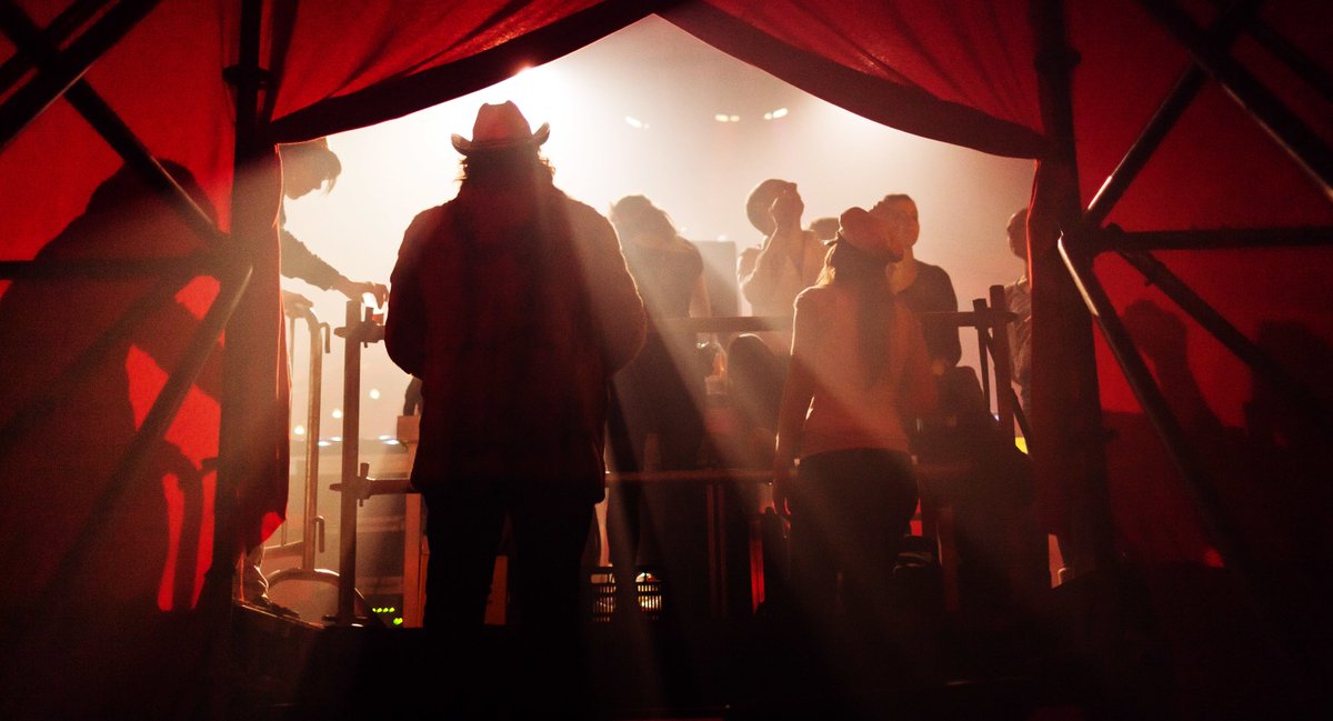 DutchStandardNL's tweet image. Ello Twitt, are you ready for some event loveliness by us? Say hi and we follow you back!