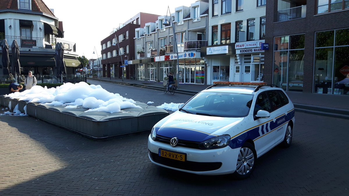 Vakantieperiode bijna voorbij, jeugd gaat zich vervelen #nietsbeterstedoen #baldadigheid