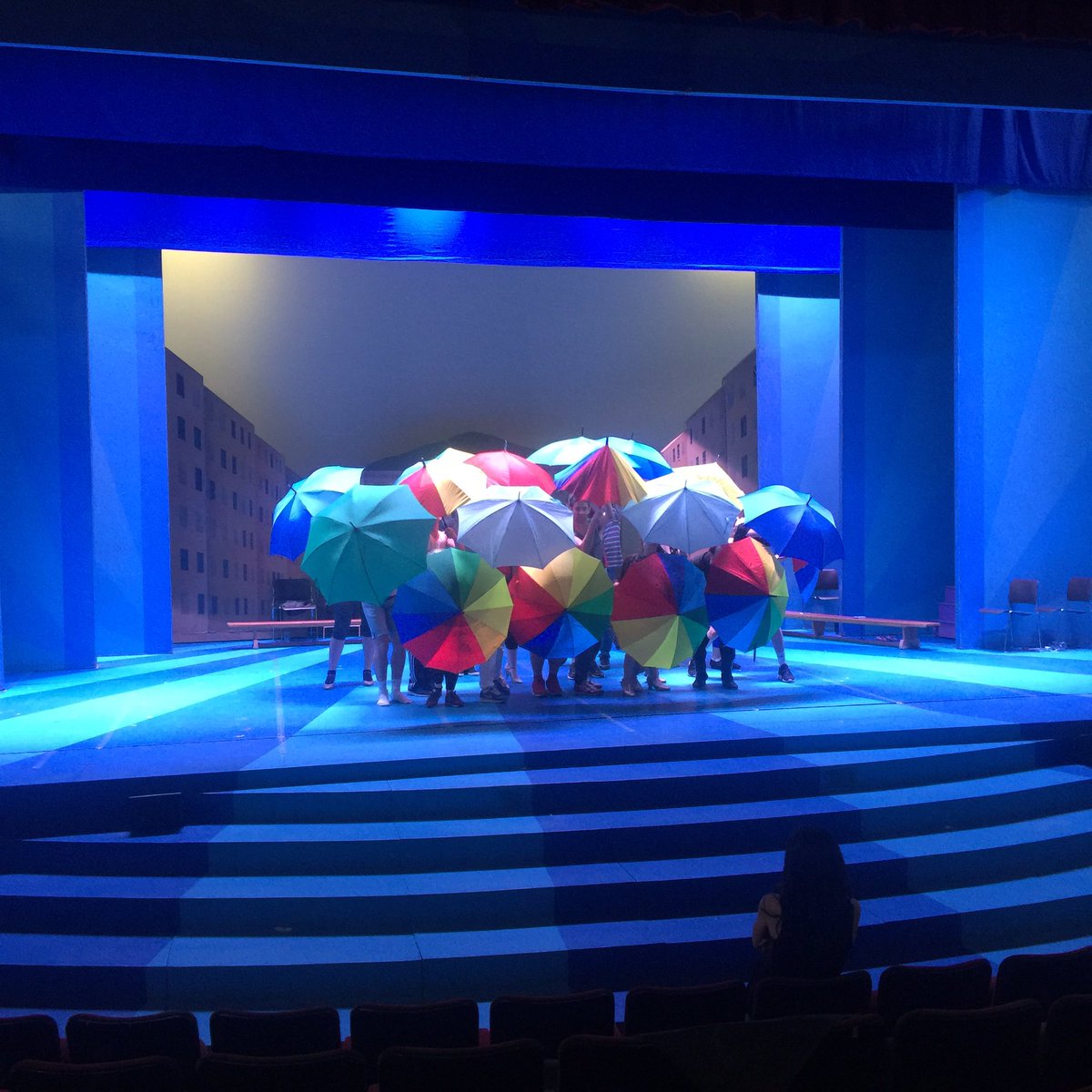 Singin' In The Rain - RAINING LIVE ON STAGE!! #GCTintheRain ☂☔️☂ #musical #herts #musicaltheatre #LDNTheatreBloggers