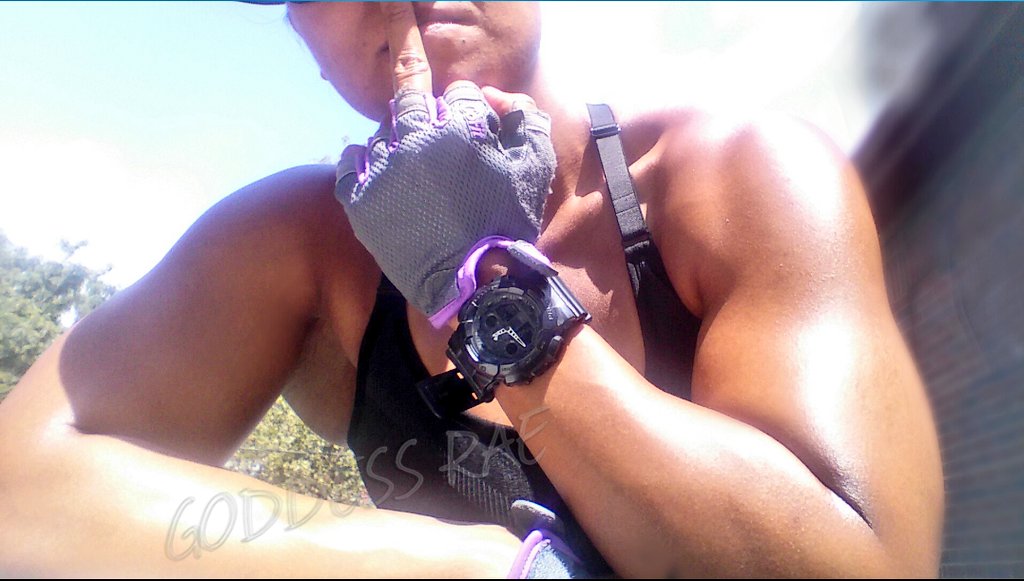 TheGoddessRae's tweet photo. It's a gorgeous day to show you sissys what I could do to you with only this 1 finger
#femdom #findom #muscleGoddess https://t.co/XAq0v0j40s