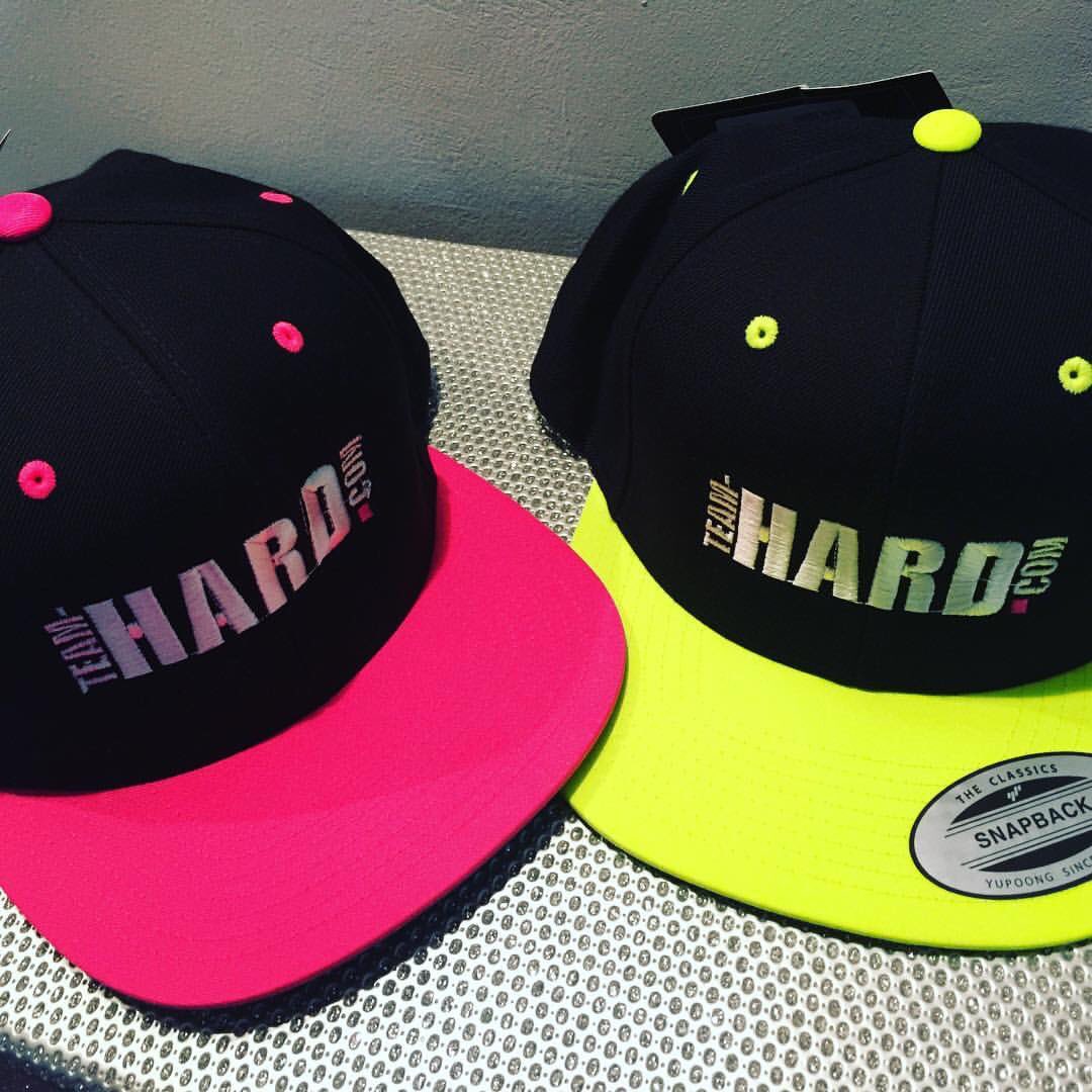 TeamHardRacing's tweet photo. Who fancies a little giveaway when we reach 3000 followers? A SnapBack &amp; pink bobble hat? Follow &amp; RT to enter https://t.co/8cWdkEm2iZ