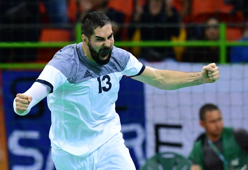 RMCsport's tweet photo. #Handball Après leur défaite face à la Croatie, les Experts affrontent le Danemark https://t.co/bvDh16DwfK #rmclive https://t.co/EmN4o0ZDmb