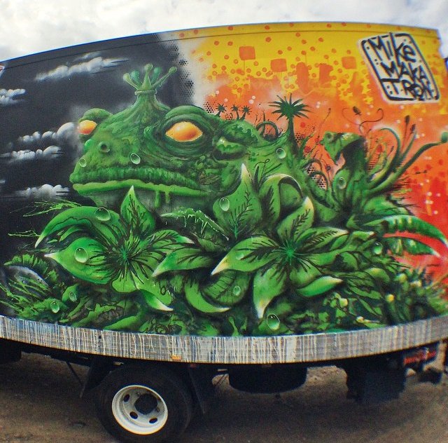 HubStreetArt's tweet photo. #streetart #art by Mike Makatron https://t.co/mxyvEqgFox