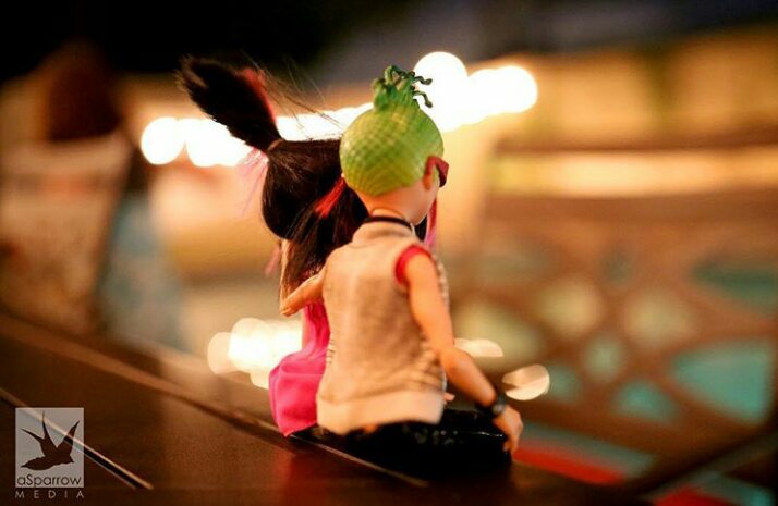 aSparrowMedia's tweet photo. We at @aSparrowMedia sometimes like to play with dolls. #Canon #monsterhigh #photography #canon5dmarkiii #canonhd https://t.co/wR5YnxG8u5