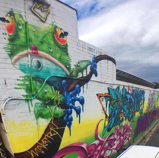 HubStreetArt's tweet photo. #streetart #art by Mike Makatron https://t.co/fpZnxFevS5