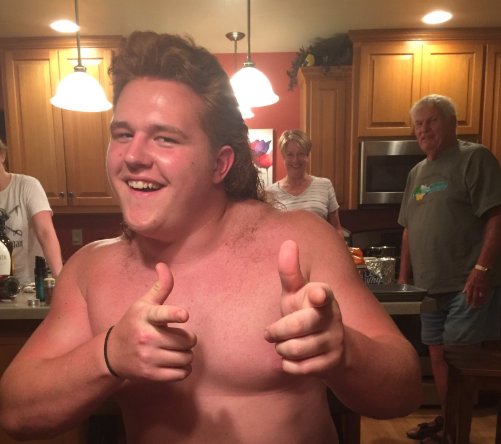 totalfratmove's tweet photo. Wisconsin OL Jon Dietzen Rocks A Legendary Mullet, Kicks Ass, Is My New Favorite Player: https://t.co/ISzJne9Vdu https://t.co/Tl9ZFjX2oG