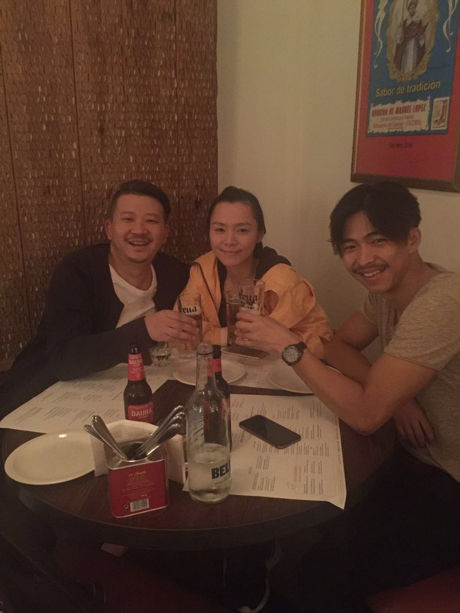 TheFoolEdfringe's tweet photo. Finally arrived at London! Rao Xiao Zhi, Cheng Yi and Zhang Yu look fabulous. Flying to @edfringe on Friday! https://t.co/UxgRXFviUL