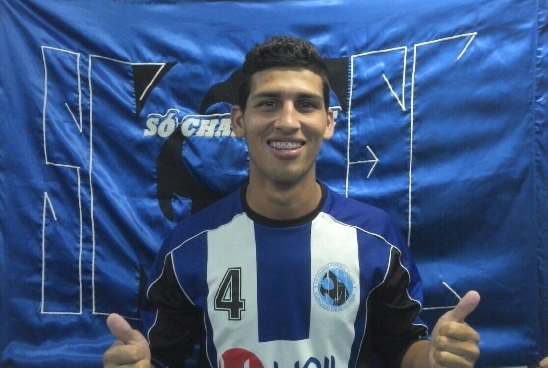socharme_fut's tweet photo. Parabéns nosso Latéra!! 👏🏻 tudo de bom em sua vida! Tmjuntão 👊🏻🎉#TimePrincipal #TimeOrigens https://t.co/hE5SU7Dmu9