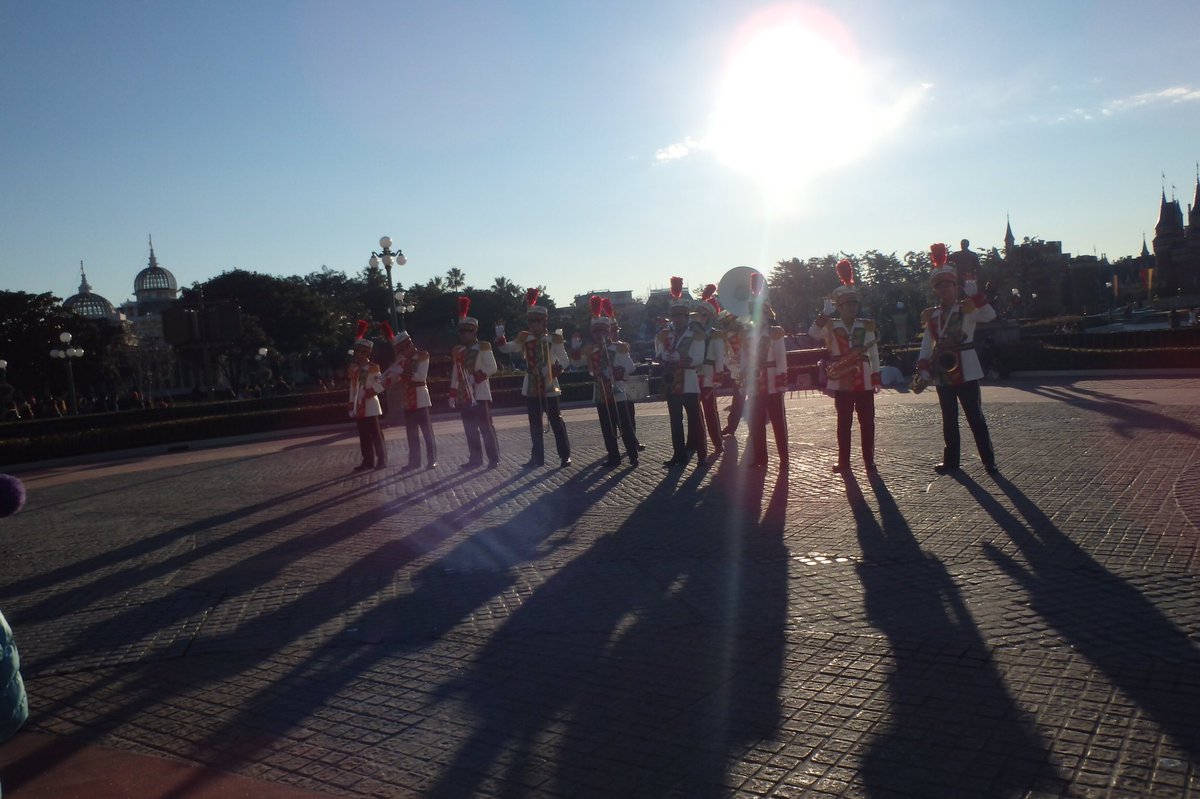 Disneypicture1's tweet photo. 久々のTDR！！
このアングルなかなか好きw https://t.co/pr34TeQvUq