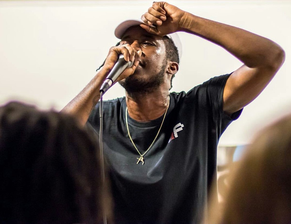 solidsrq's tweet photo. @Lilpeerico reppin that @ParadoxSupplyCo gear during his set in store last weekend! 🔥🔥 https://t.co/MnGD0hsdpI